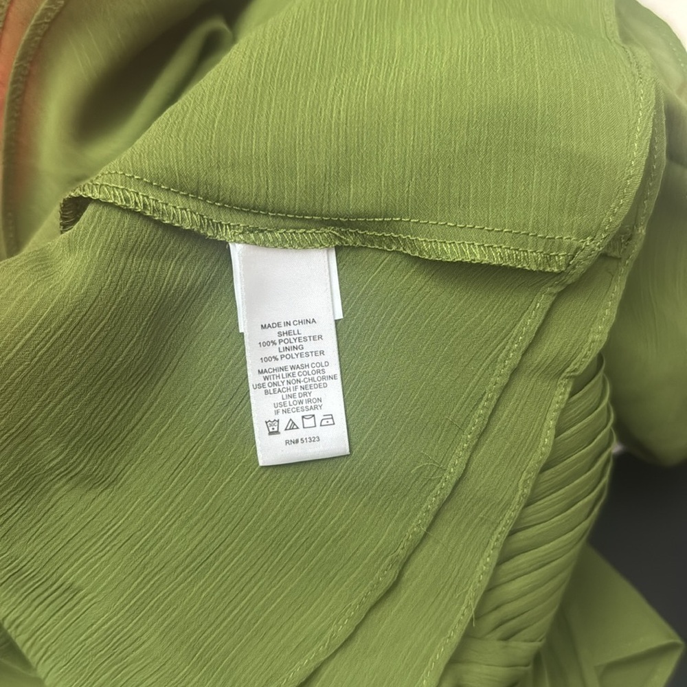 Parker olive green NWT cute top SZ 10 - Picture 8 of 8